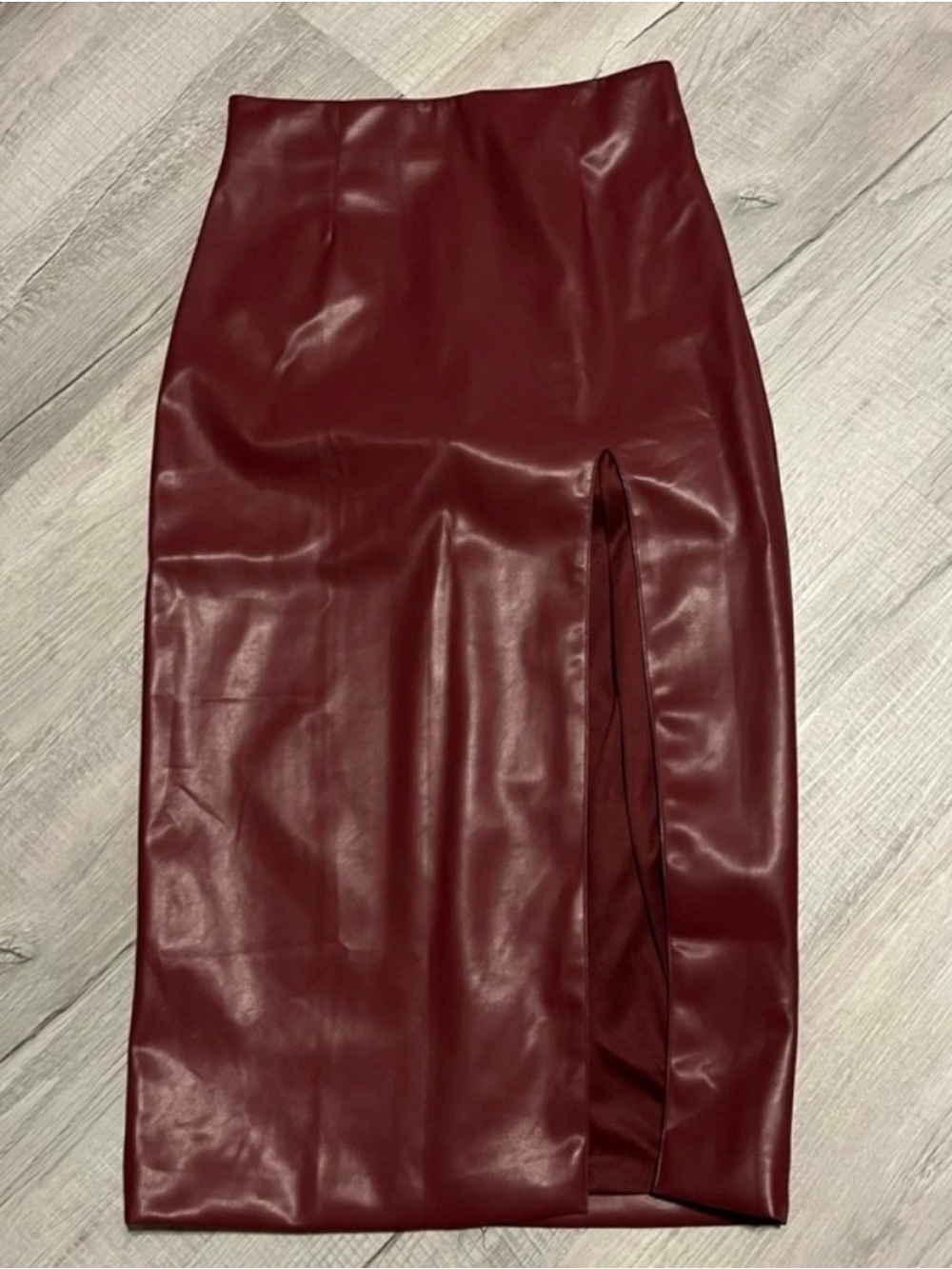 Faux leather skirt maroon color